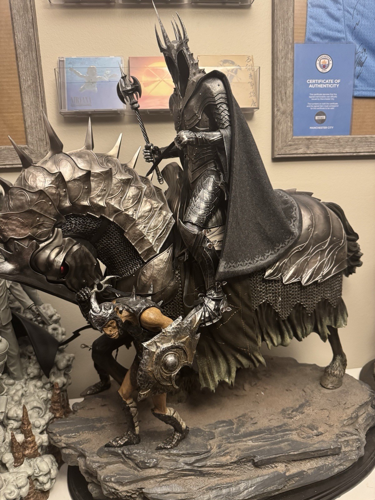 The Lord of the Rings Witch King of Angmar on Horseback Collectible Statue