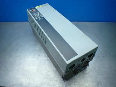 DANFOSS VLT HVAC DRIVE UNIT 131B4263