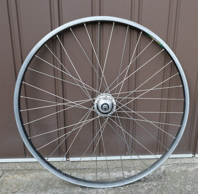 ARAYA RM-20 Laufrad 26'' Felge hinten + SANSIN Nabe f. Schraubkranz 7-fach 130 mm