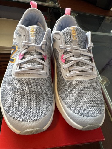 New Balance Women's 548 V1 Running Shoes Size: 8 (WA548LE1) - Picture 6 of 18