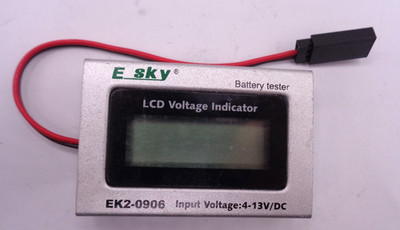 E-SKY EK2-0906 Batteriechecker von 4,0V bis 13,0V DC in Top Zustand