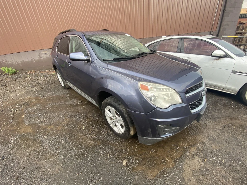 Used Rear Left Door Vent Glass Rear fits: 2014 Chevrolet Equinox w/privacy tint Foto 4 de 4