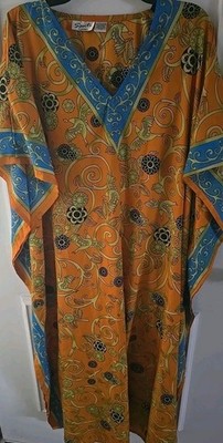 Sante Classics V Neck Multicolored Kraftan Dress