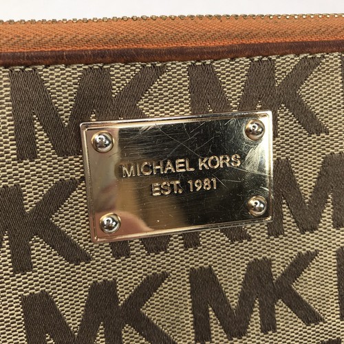 Michael Kors Signature MK Brown Khaki Jacquard Canvas Zip Around Wallet - Picture 2 of 16