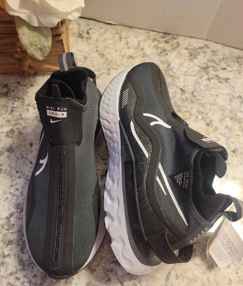 Nike shield waterproof shoes sale