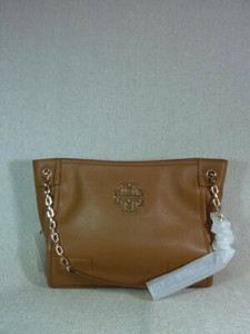 tory burch britten tote