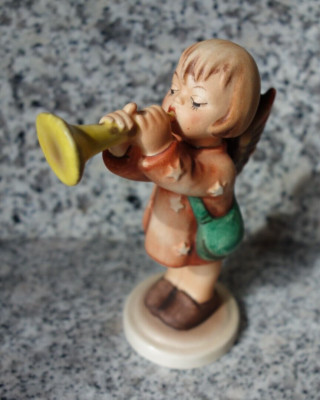 Hummel Figur Hum 32/0 ''O, du fröhliche'' FM  1 * Krone * Crown * alte Ausführung