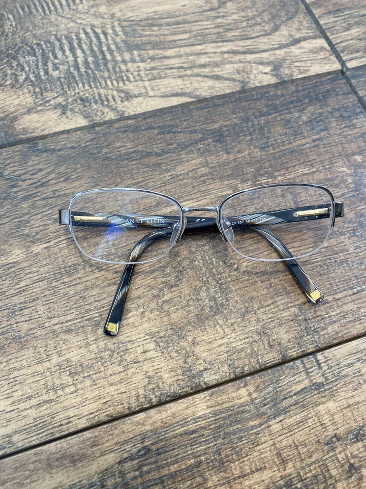 Marco de gafas Anne Klein New York AK 9120 557 49-17-135 negro G114 Foto 2 de 4