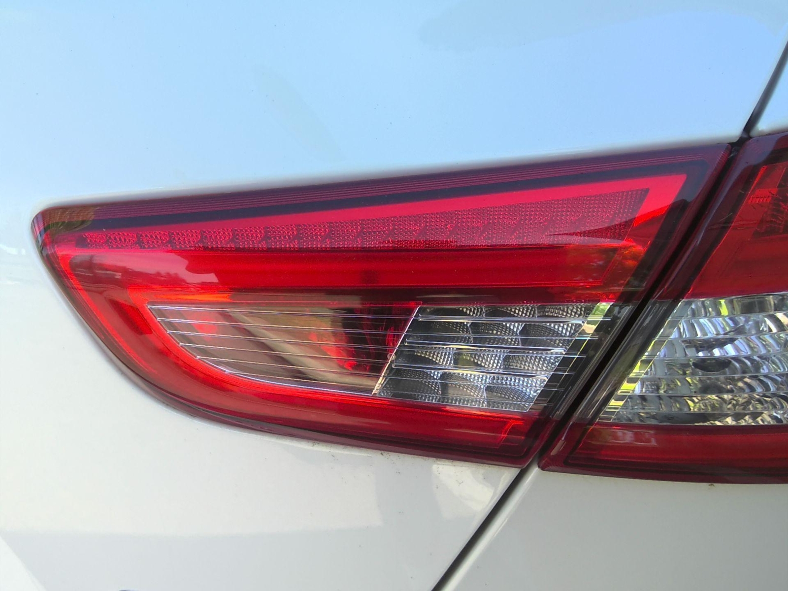 2014 MASERATI GHIBLI Right Passenger Side Tail Light - OEM