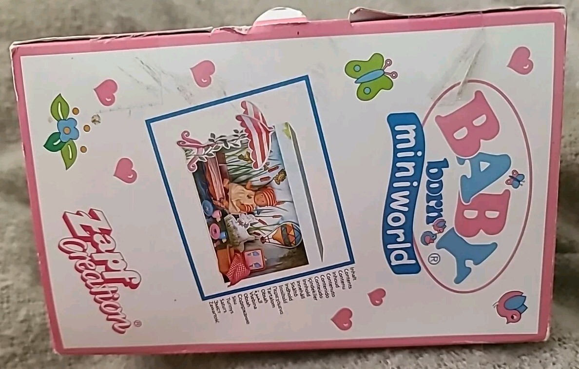NOS Zapf Creations - BABY BORN MINI WORLD - PICNIC Set With Doll