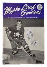 Vintage 1962-1963 Dick Duff Toronto Maple Leaf Gardens Signed Cover Auto