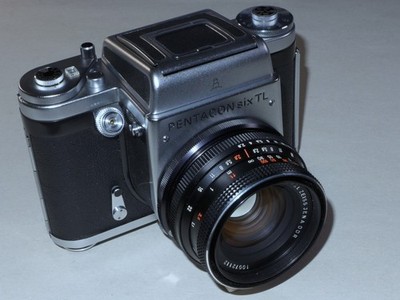 Pentacon Six TL + Carl Zeiss Biometar 80mm 1:2.8 . Top! . Looks Nearly Like New