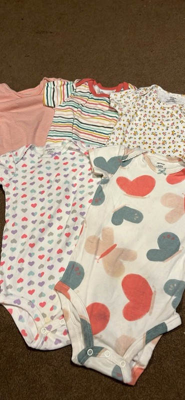 Lot Of 5 24 Mos Girls Bodysuits Carters  Honest  And Sweat Jacket