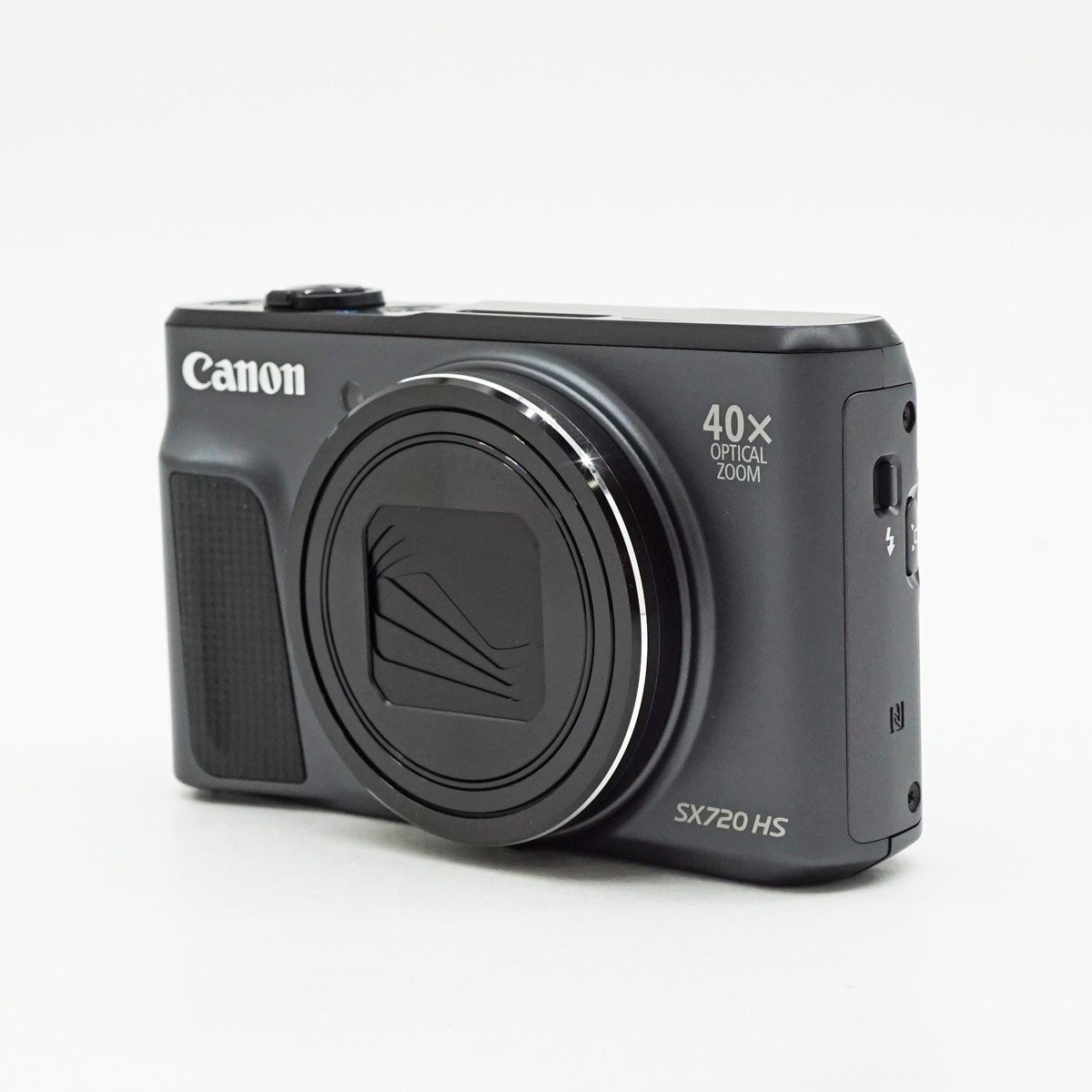 Mint] Canon PowerShot SX720 HS Digital Camera 40x Zoom 20.3mp