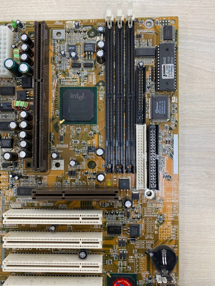 Slot 1 ATX Motherboard MSI MS-6163 - Image 4 of 4