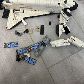 LEGO Discovery: Space Shuttle Discovery-Sts-31 (7470) - Retired