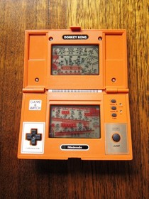 NINTENDO Donkey Kong Game and Watch in Excellent Condition (DK-52) 1982
