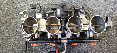 13 18 Ninja ZX6R ZX 6R 636 Throttle Bodies Fuel Injector Body Rail