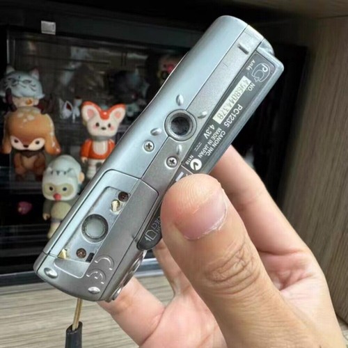 Canon IXUS 950 IS 8.0MP 4x Optical Zoom CCD Digital Camera - Silver 100% Working - Picture 5 of 12