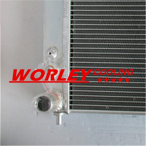 44mm Aluminum Radiator & shroud & fan for Holden Commodore VT 5.0L V8 1997-1999 - Picture 5 of 12