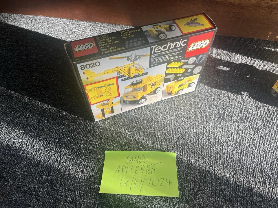 LEGO Technic 8020 Universal Building Set, photo 4 of 5