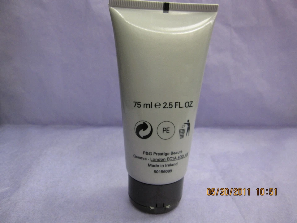 Bálsamo para después del afeitado BOSS IN MOTION de Hugo Boss 2,5 fl oz/75 ml en tubo Foto 4 de 4