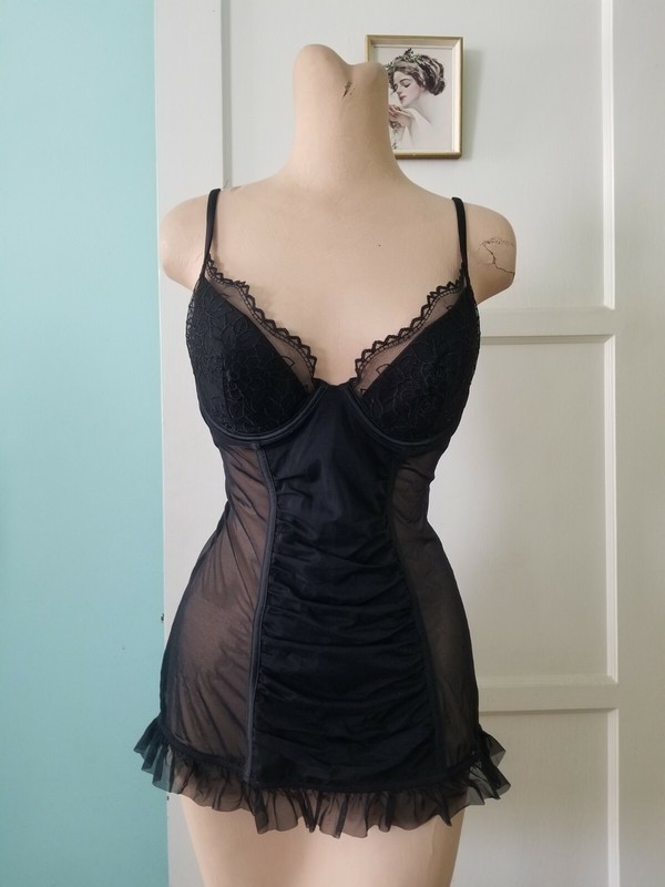 Victoria's Secret VERY SEXY Black Floral Lace & Mesh Open Back Babydoll Sz 36C