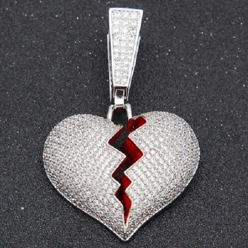 Round Diamond Heartbreak Pendant 