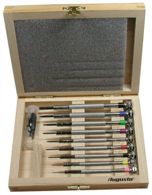 Assortment of flat bladed Screwdrivers  Professional 0,6-3,0 mm in a wooden box