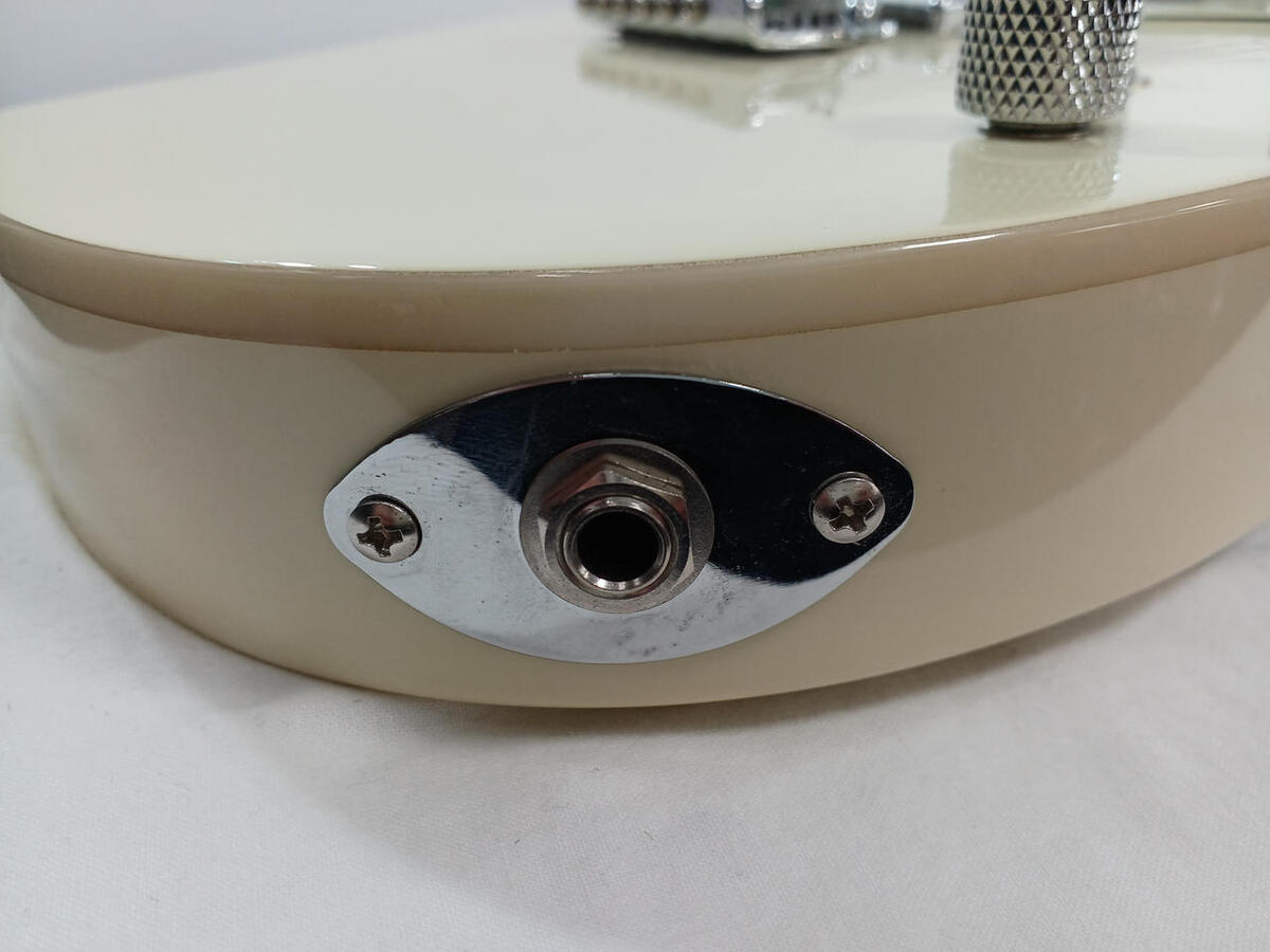 Bacchus TAC24 Std-RSM/M Electric Guitar, Locking Tuners, 8.8 Bacchus TAC24 Std-RSM/M Electric Guitar, Locking Tuners, 8.8