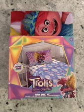 Dreamworks' Trolls Band Together 3-Piece Twin Sheet Set