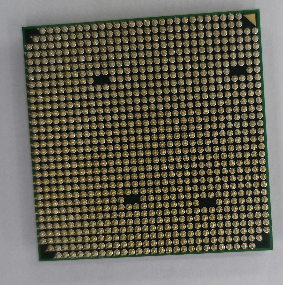 AMD FX-9590 Desktop Processor FX9590 for 990FX MB AM3+
