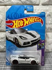 Hot Wheels Hw Torque 35 19 Corvette Zr1 Convertible 134250 White Hot Wheels Hw Torque 35 19 Corvette Zr1 Convertible 134250 White