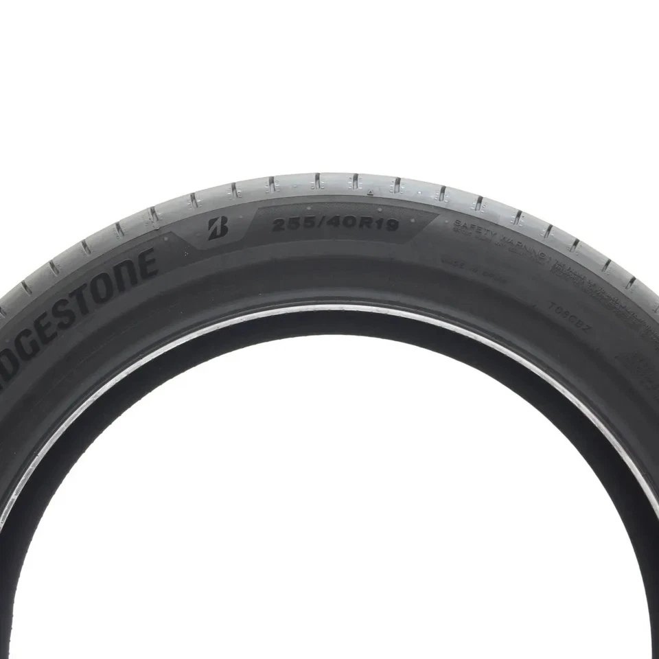 Sommerreifen Bridgestone Turanza 6 * Enliten XL 255/40 R19 100Y DOT25 DEMO 1Stk - Bild 3 von 4