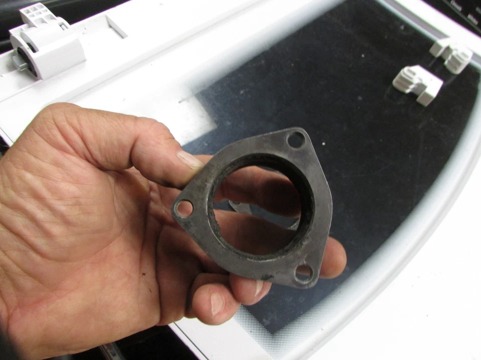 1980 SUZUKI RM250 RM 250 ВЫПУСКНОЙ КОЛЛЕКТОР ВЫХЛОПНОЙ ФЛАНЖ - Изображение 3 из 3