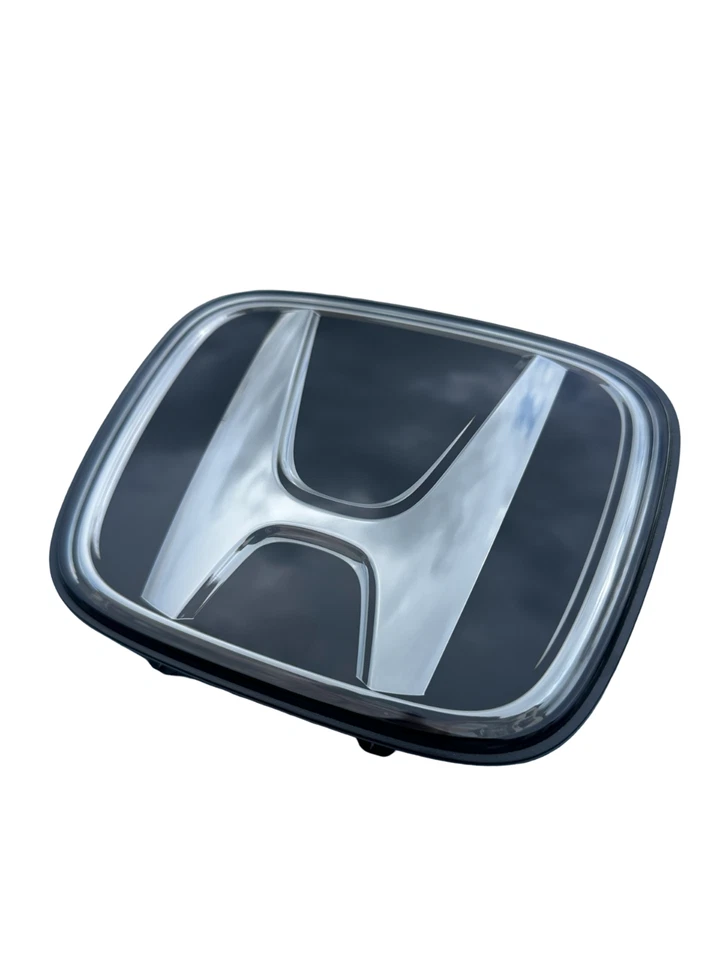 2023-2025 Honda CR-V Front Grille Emblem Radar Logo OEM - Image 3 of 4