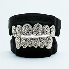 Custom Fit Grillz Diamond Cuts/Diamond Dust (925 Sterling SILVER/Free Mold Kit)