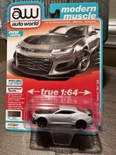 Auto World 1:64 2019 Chevy Camaro ZL1 1LE /Satin Steel Gray / modern Muscle V 