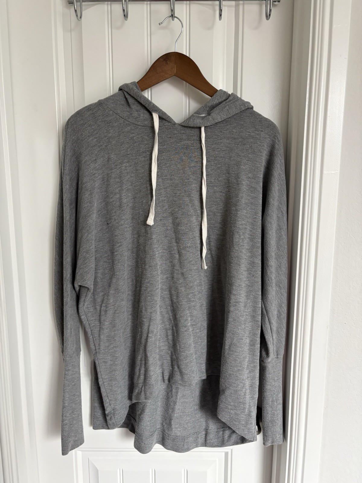 Mossimo Supply Co. Pullover Hoodie Gray Women's XL Long Sleeve Crew Neck Casual