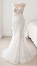 LUXURY JOSE ZAFRA DESIGNER WEDDING DRESS – HAND-EMBROIDERED LACE MERMAID BRIDAL
