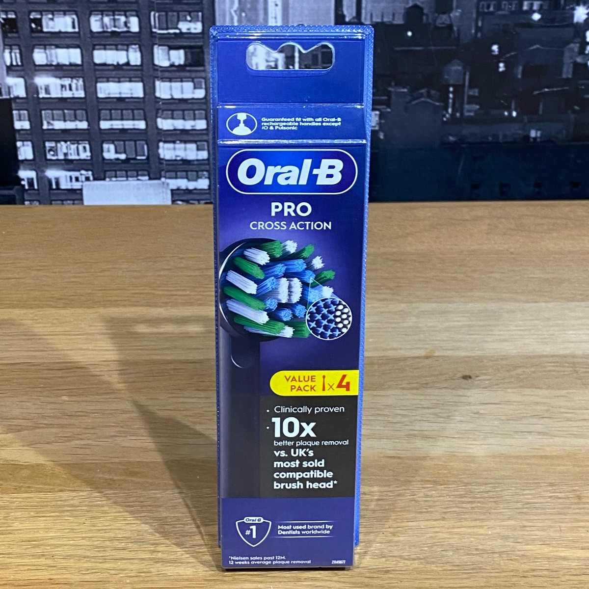 Oral-B Black Pro Cross Action Toothbrush Heads, 4 Pack - Image 17
