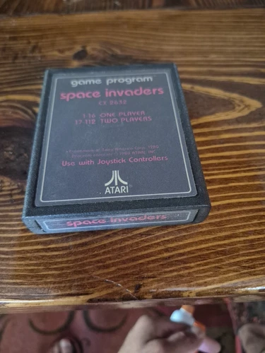 Vintage 1980 SPACE INVADERS Game Program ATARI Game Cartridge - CX-2632