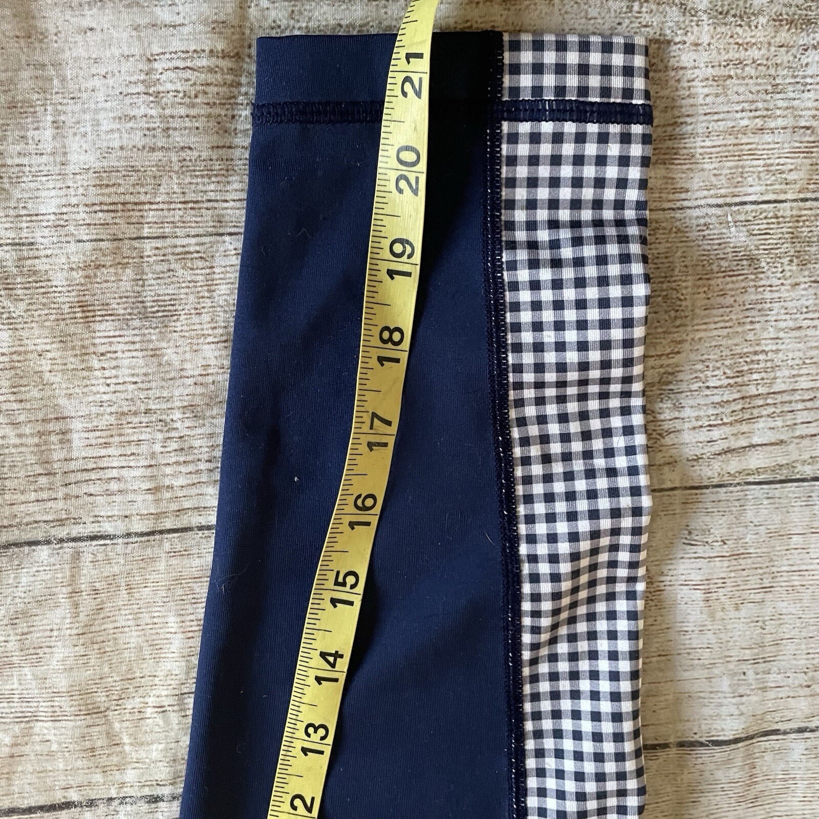 Vineyard Vines Performance Small Gingham Leggings… - image 4