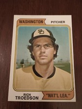 1974 Topps #77 Rich Troedson (Wash.Variation) (NRMT)