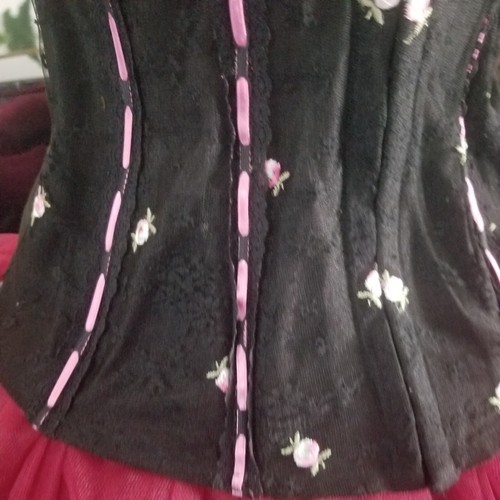 Fredericks of Hollywood schwarz Satin Spitze Rosetten Korsett wadenlang Tüllrock - Bild 12 von 16