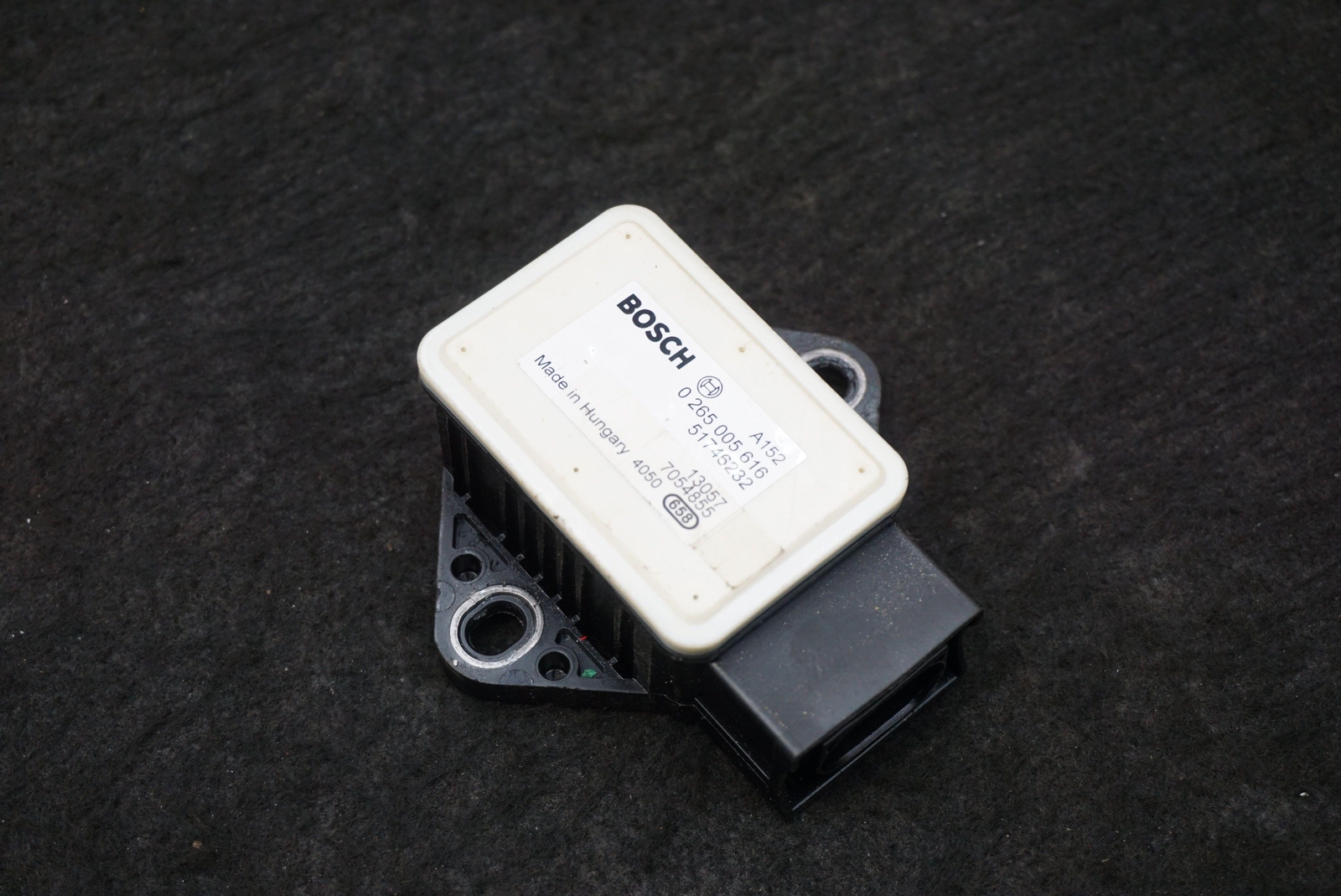 Yaw Rate ESP Sensor Control Module Unit OEM 265005616 Ferrari California 2014