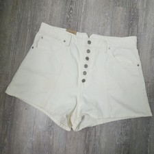 Levi's White High Waisted Mom Shorts NWT Size 34 Button