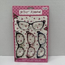 BETSEY JOHNSON 4-PACK READING GLASSES READERS 3.00 NEW