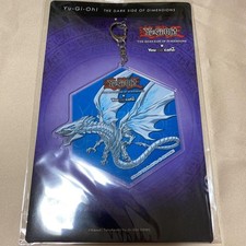 YuGiOh! YouMe Café Llavero Acrílico Ojos Azules Alternativo Blanco Dragón Animado
