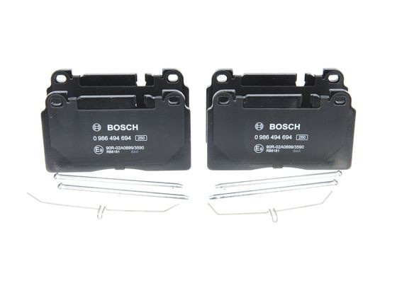 Plaquettes de frein BOSCH 0 986 494 694 pour disques avant Audi A4 et A6